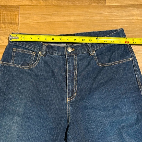 Chicos Jeans Women’s Size M (10/12) Blue Dark Wash Zip Fly Hi Rise 5 Pockets EUC - Picture 5 of 9